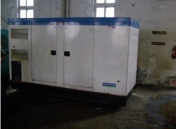 稻城康明斯150kw大型柴油二手发电机组